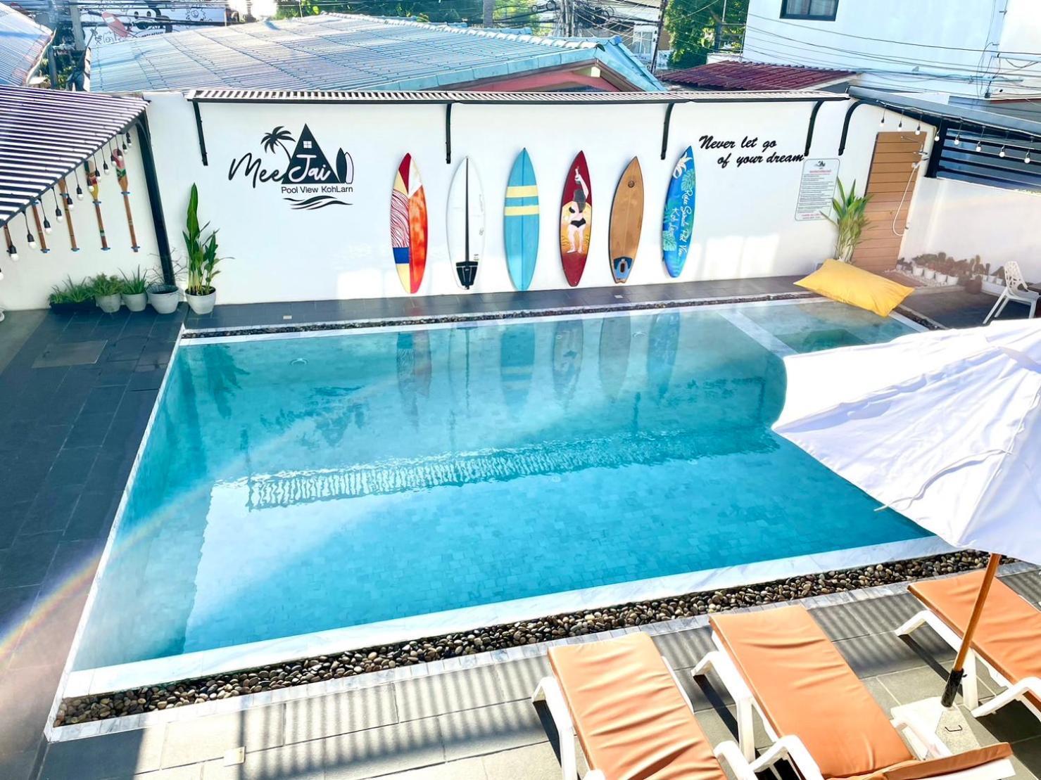 มีใจ พูลวิว เกาะล้าน Meejai Pool View Kohlarn Hotel Buitenkant foto