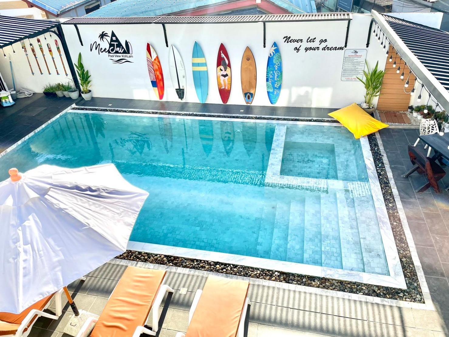 มีใจ พูลวิว เกาะล้าน Meejai Pool View Kohlarn Hotel Kamer foto